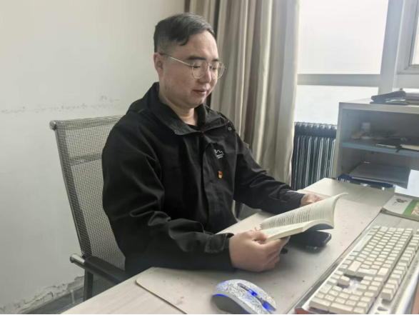 书韵校园・师者荐书 | 《认识自己，接纳自己》