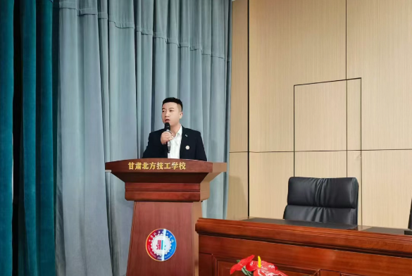 家校共育・赋能成长 | 以心育人，共筑中职学子成长之路